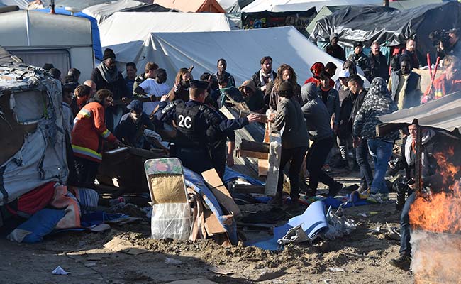 Save The Children Fears For Minors In Calais 'Jungle'