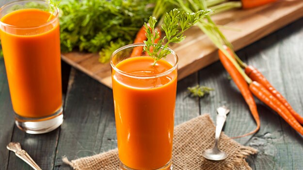 6 Surprising Benefits Of Drinking Carrot And Ginger Juice Every Day