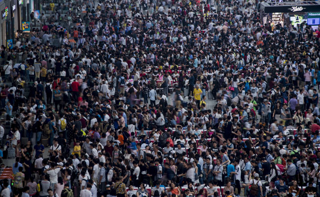 Chinese Using Fake Documents For Free Entry To Tourist Sites