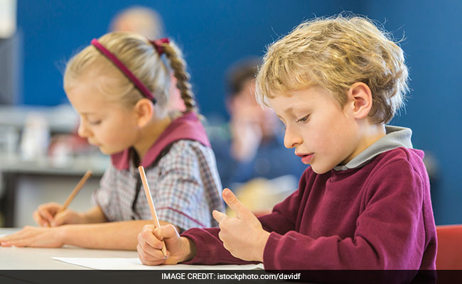 Counting On Fingers May Make Kids Smarter: Study