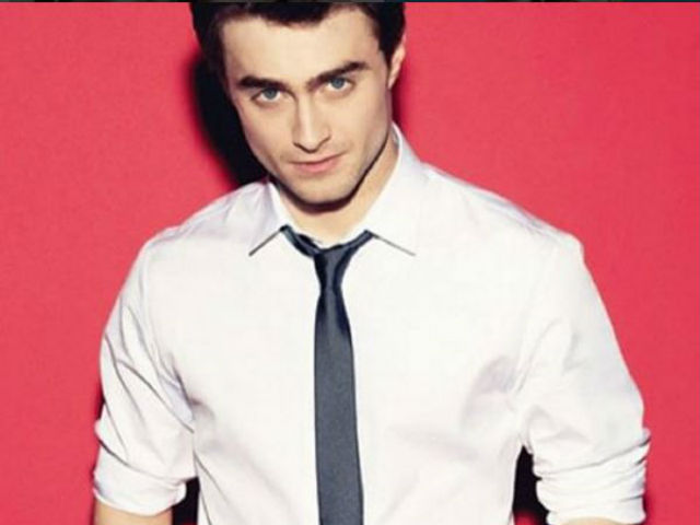 Daniel Radcliffe to Play Drug Smuggler in <i>Beasts of Burden</i>