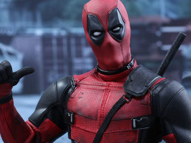 <I>Deadpool</i> Director Exits Sequel Over Differences With Ryan Reynolds