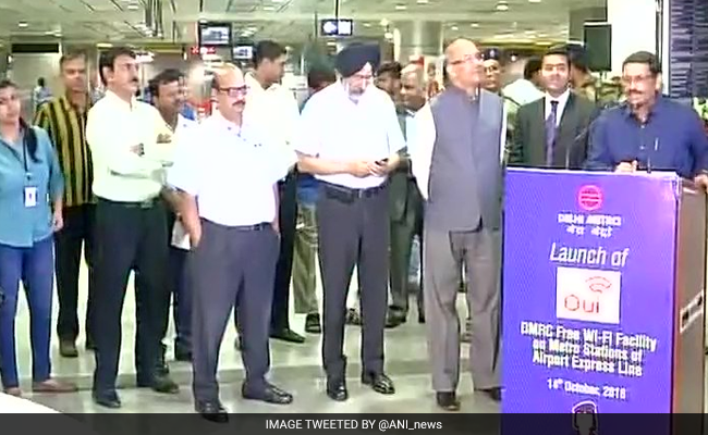 Delhi Airport Express Line Gets Free Wi-Fi