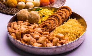 Diwali 2019: 4 Heavenly, Homemade Snacks (Better than the Store-Bought Stuff)