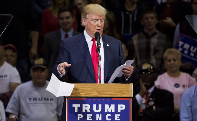 Donald Trump's Female Supporters Oblivious To Sleaze Scandal