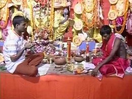 During Durga Puja, These Men Are Upholding True Spirit Of All Festivals During Durga Puja, These Men Are Upholding True Spirit Of All Festivals