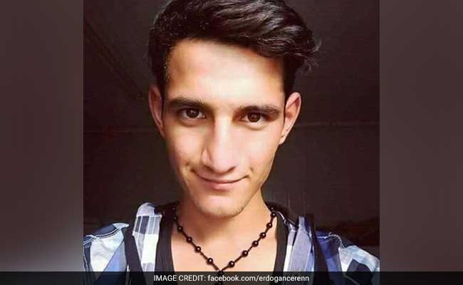 Turkish Man, 22, Fatally Shoots Himself On Facebook Live