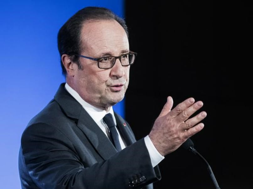 Outgoing French President Hollande Says 'Ultimate Duty' Is To Prevent Le Pen Victory