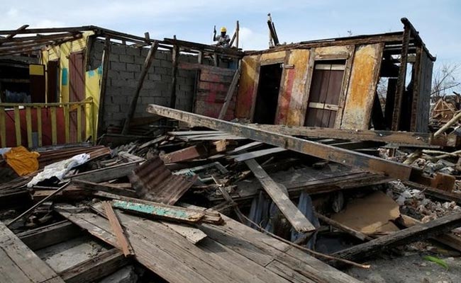 Hurricane Matthew Toll In Haiti Rises To 1,000, Dead Buried In Mass Graves