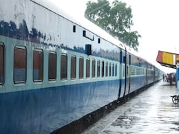 RRB NTPC 2016 Stage 2 Exam: डाउनलोड करें अपना एडमिट कार्ड और जानिए अहम तारीखें RRB NTPC 2016 Stage 2 Exam: डाउनलोड करें अपना एडमिट कार्ड और जानिए अहम तारीखें