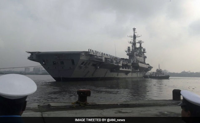 भारतीय नौसेना ने दुनिया के सबसे पुराने विमानवाहक पोत INS विराट को अलविदा कहा