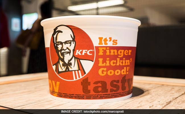 Shocking! UK Woman Finds Fried Chicken Head In KFC Meal, See Their Response