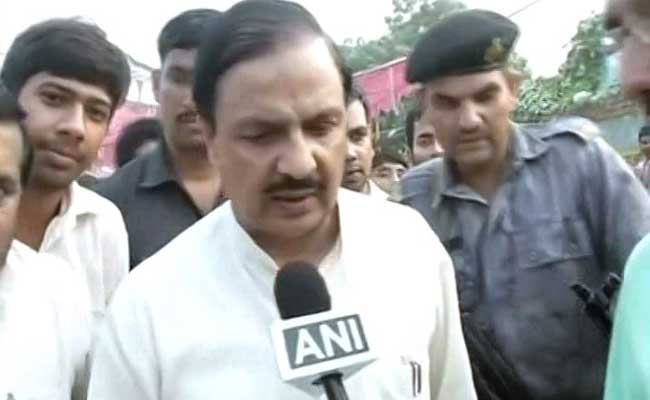 Minister Mahesh Sharma Visits Murder Accused's Family In Tense Dadri
