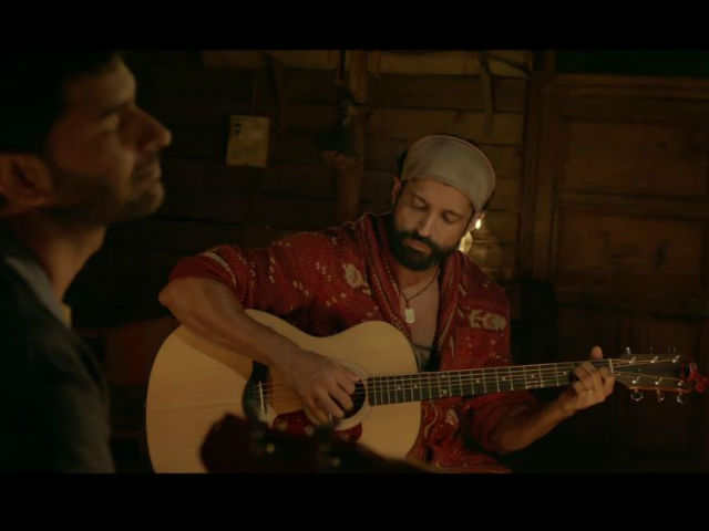 Here's Farhan Akhtar's 'Magikal' Rendition Of <i>Manzar Naya</i> From <i>Rock On 2</i>