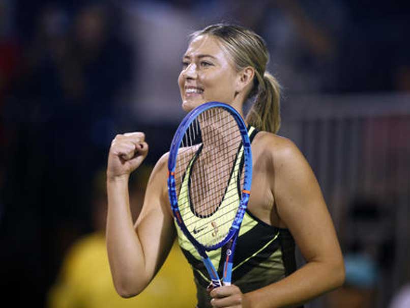 Smiling Maria Sharapova Plays Las Vegas Charity Event