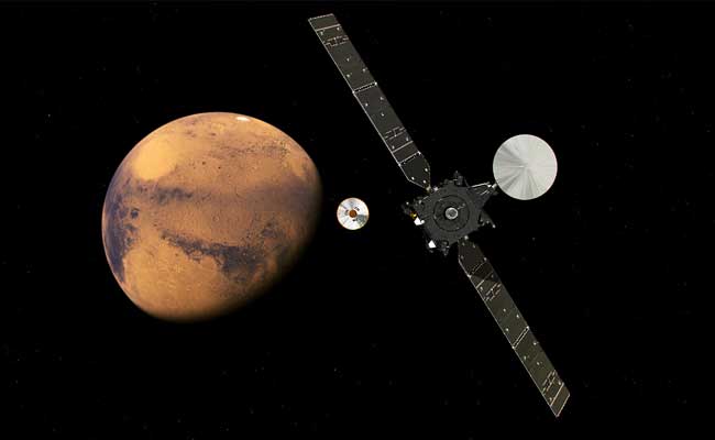 NASA's Mars Plans May Include Year-Long Mission To Moon