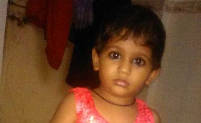 महाराष्ट्र : पालघर जिले में इमारत की छत गिरी, दो वर्षीय बच्ची की मौत