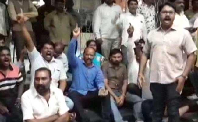 5-Year-Old Allegedly Raped By Teen In Nashik, Protests Erupt In Area