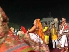 Garba Rhythm Slows With Fewer Sponsors In Mumbai This <i>Navratri</i>