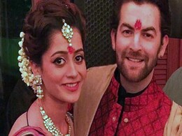 नील नितिन मुकेश ने मुंबई की रुकमिनी सहाय से की सगाई, अगले साल होगी शादी नील नितिन मुकेश ने मुंबई की रुकमिनी सहाय से की सगाई, अगले साल होगी शादी