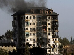 पंपोर में तीसरे दिन भी जारी है आतंकवादियों से मुठभेड़, एक आतंकी मारा गया : पुलिस पंपोर में तीसरे दिन भी जारी है आतंकवादियों से मुठभेड़, एक आतंकी मारा गया : पुलिस