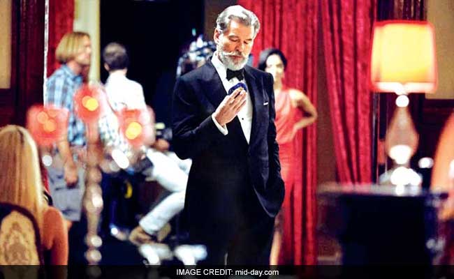 Story Behind The Coup: How Pierce Brosnan Was Convinced To Chew Paan On National TV