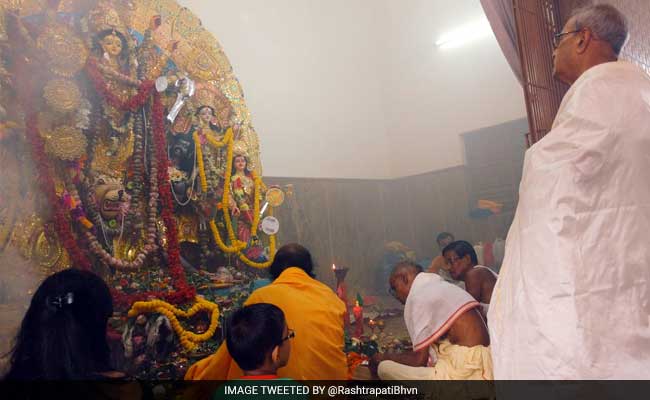 President Pranab Mukherjee Urges Nation To Follow Moral Path On Dussehra Eve