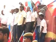 Cauvery Dispute: Opposition Parties Stage Rail <i>Roko</i> Across Tamil Nadu