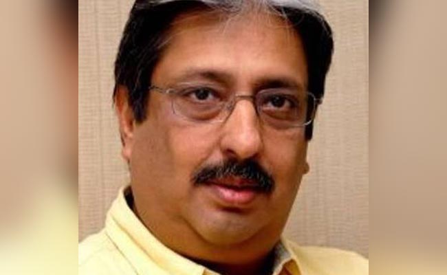 Captain Amarinder Ropes In Veteran Journalist As Media Strategist