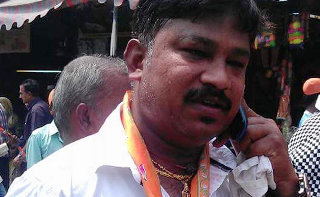 बेंगलुरू : आरएसएस कार्यकर्ता को दिनदहाड़े खंजरों से गोदकर मार डाला