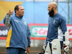 Cricket South Africa Extends Head Coach Russell Domingo's Contract