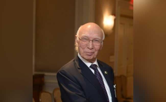 India Non-Committal On Talks With Pakistan's Sartaj Aziz: Foreign Ministry