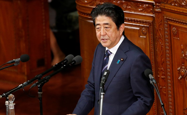 Japan PM Pledges 'Unchanging' Allegiance To US Under Donald Trump