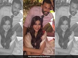 सोनम कपूर फिर दिखीं अपने कथित ब्वॉयफ्रेंड के साथ, बहन रिया ने पोस्ट की तस्वीर सोनम कपूर फिर दिखीं अपने कथित ब्वॉयफ्रेंड के साथ, बहन रिया ने पोस्ट की तस्वीर