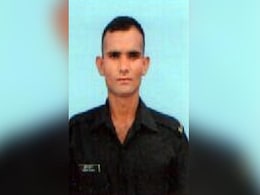 राजौरी में पाक फायरिंग में शहीद जवान सुदीश कुमार का अंतिम संस्कार आज राजौरी में पाक फायरिंग में शहीद जवान सुदीश कुमार का अंतिम संस्कार आज