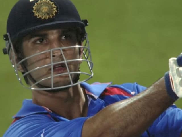 How Sushant Singh Rajput Was Placed in Real Footage of Dhoni's Matches