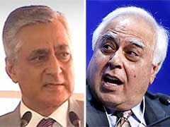 Humour in Real Life: BCCI Counsel Kapil Sibal Faces Judge's Googly in Supreme Court