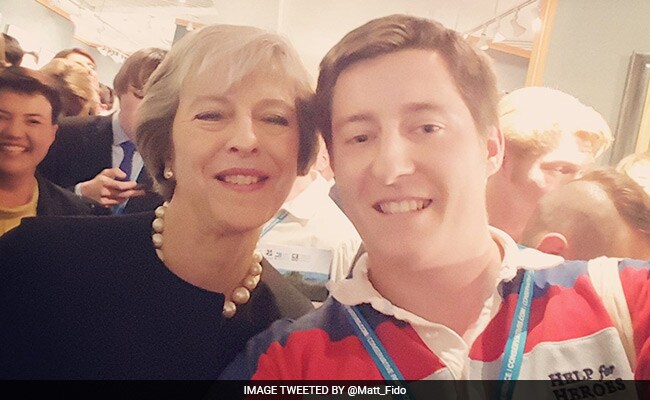 Rise In 'Selfie Requests' A Surprise For UK Prime Minister Theresa May: Report