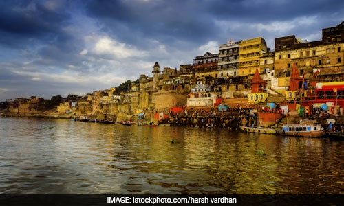 उत्तर प्रदेश की राजनीति के केंद्र में आते दिख रहे ब्राह्मण