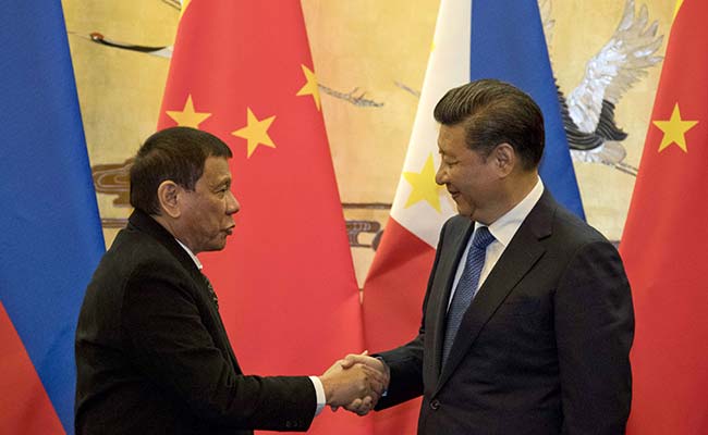 China's Xi Jinping And Philippines' Rodrigo Duterte Pledge Friendship