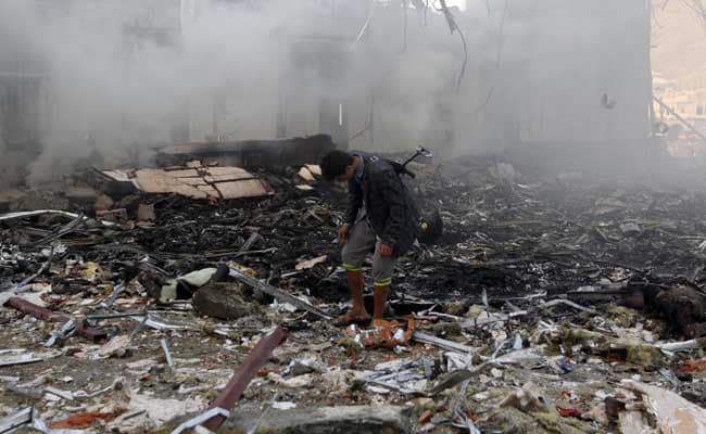 Saudi-Led Airstrikes Kill 60 Prisoners In Yemen