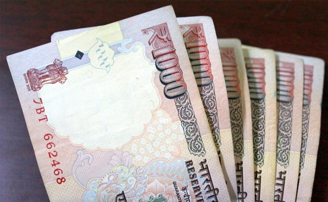Rs 4 Crore-Worth Scrapped Notes Seized From Maharashtra Trader