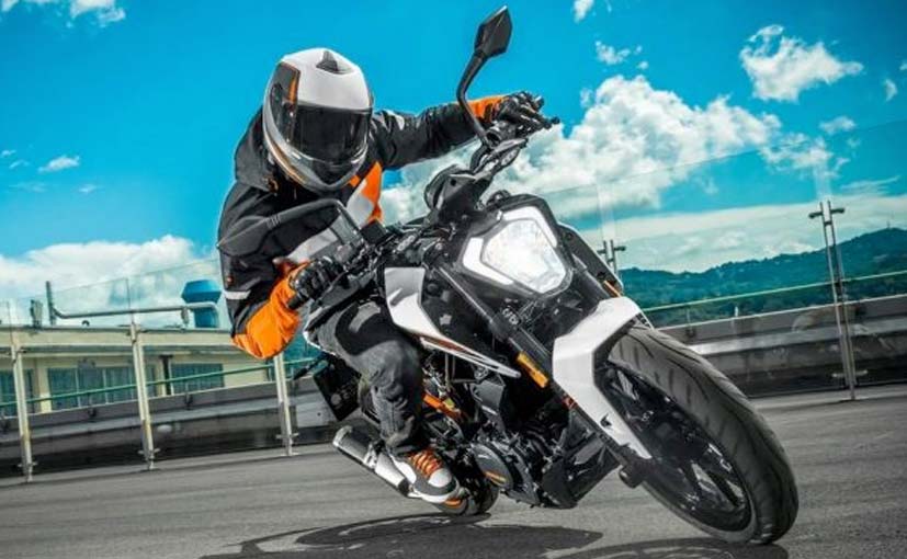 2017 KTM 250 Duke Officially Revealed
