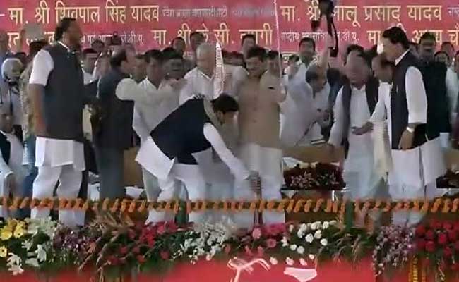 You Gave Me Sword, Don't Want Me To Use It: Akhilesh Yadav's Dig At Uncle Shivpal