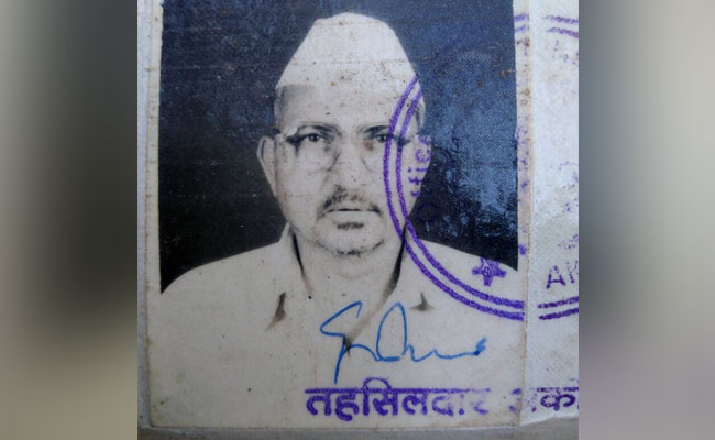 महाराष्ट्र : अकोला में कर्ज के बोझ से परेशान किसान ने की खुदकुशी