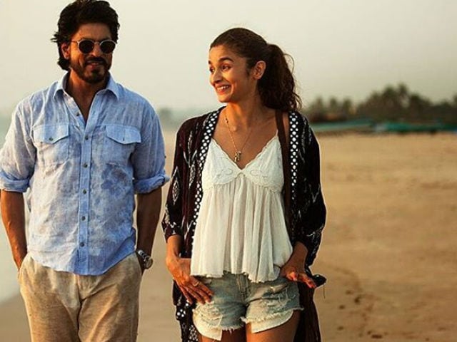 Alia Bhatt Lists the Advantages of Working With Shah Rukh Khan