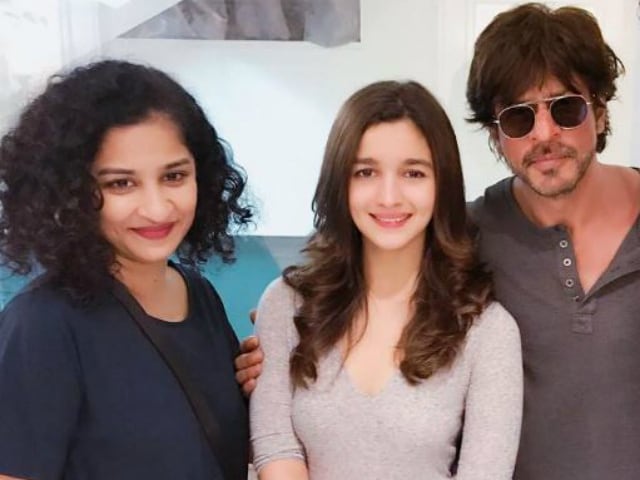 Alia Bhatt Says Dear Zindagi Director Gauri Shinde is a 'Genius'