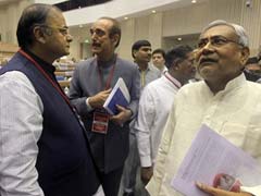 To Blunt Opposition Attack On Notes Ban, Arun Jaitley Dials Nitish Kumar, Other Chief Ministers