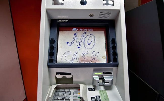 ATMs Remain Cashless In Noida