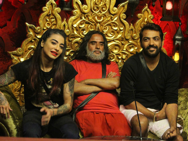 <i>Bigg Boss 10</i>:  Manu Punjabi, Swami Om, Bani J Fight for Captaincy